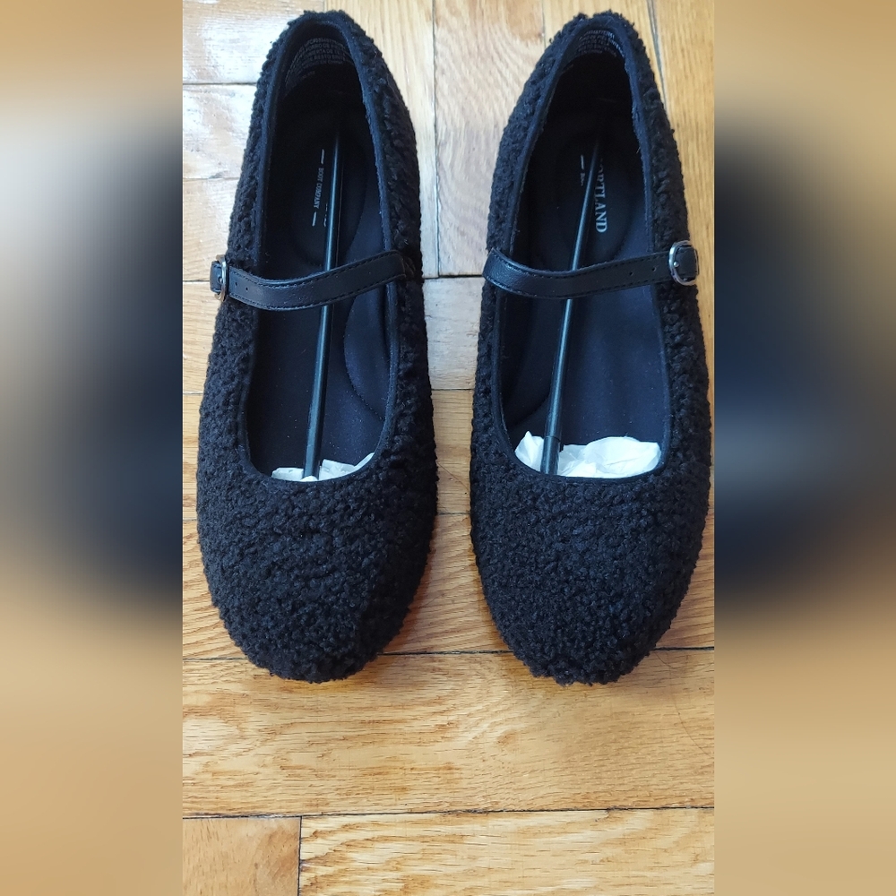 Women's Black Teddy Bear Mary Jane Shoes  NIB!